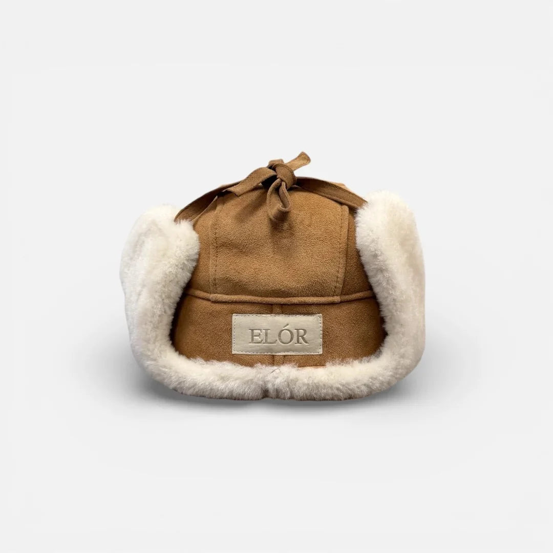 Alaska Trapper, orejeras amarradas arriba