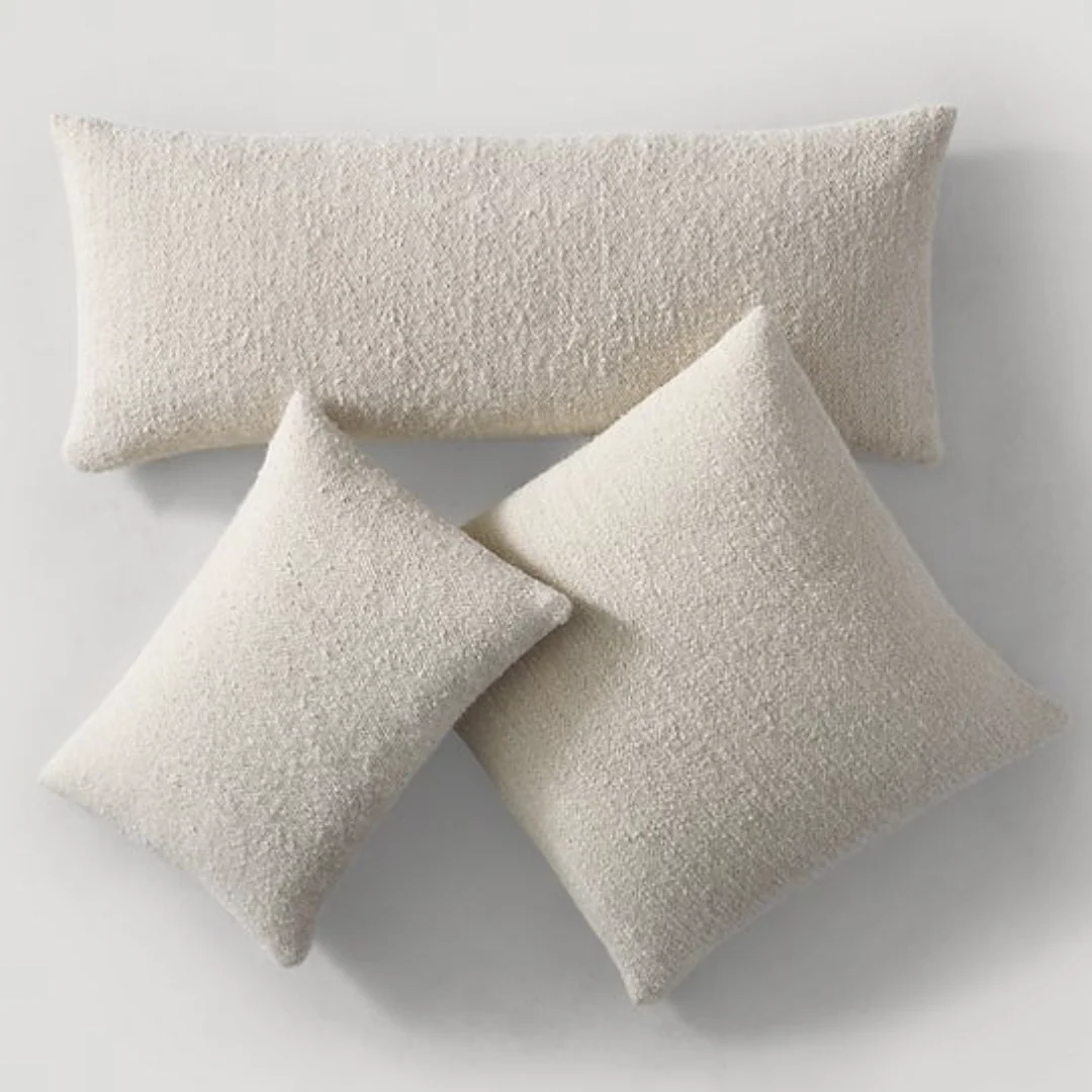 CLASSIC CUSHION
